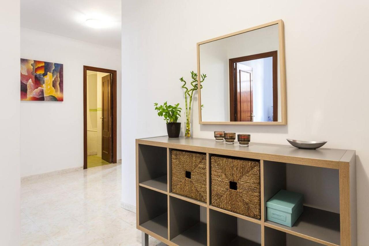 Spacious, Bright Apartment Next To The Old Town Валенсия Екстериор снимка